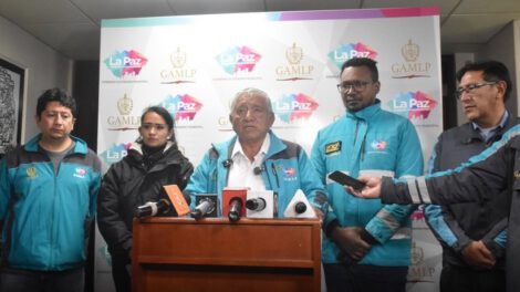 venta de pan solidario en La Paz