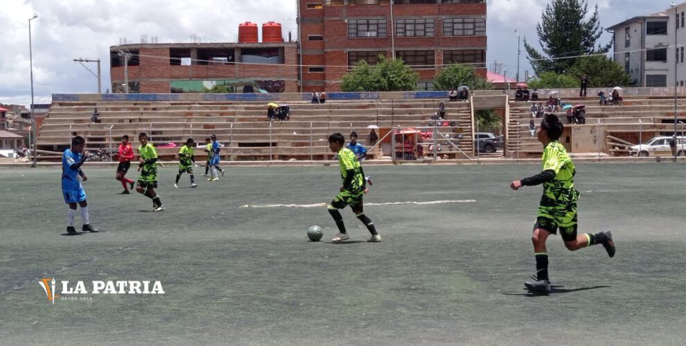 Quiroziñhos sorprende a Atlético Felap en la Primera de Ascenso