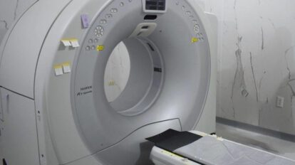 Compra irregular del tomógrafo en Oruro
