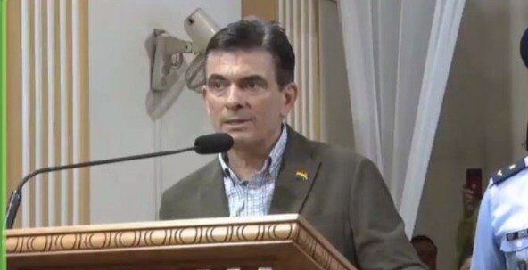 Rodrigo Paz en Cotoca durante la celebración en el santuario