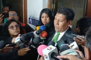 Caso Emapa sobre Franklin Flores y Cintia Contreras