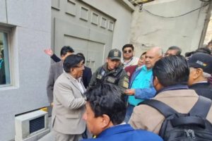 Crisis de combustible en Bolivia