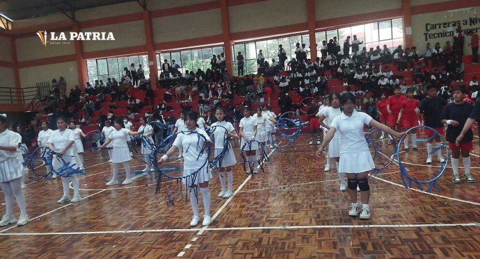 Estudiantes del Colegio Filadelfia demostrando habilidades en psicomotricidad