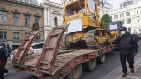 Bloqueo Alcaldía de La Paz por deudas