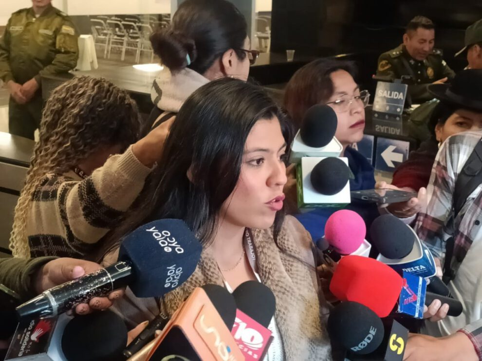 Diputada Natali Solares exige solución ante conflicto en Pando
