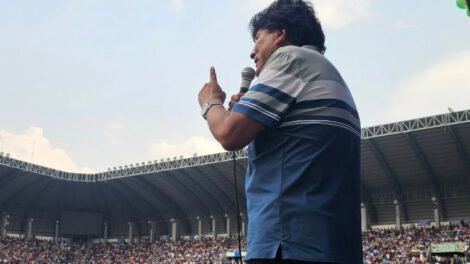 Evo Morales en una concentración con sus seguidores