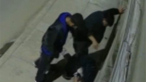 Golpiza a joven de 21 años