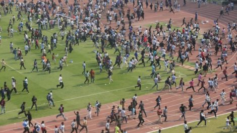 Disturbios en Calcuta tras breve aparición de Messi