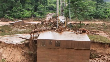 Intensas lluvias en Santa Cruz dejan tres muertos y más de 20 desaparecidos