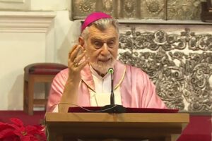 El verdadero sentido de la Navidad según Monseñor Sergio Gualberti