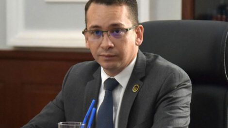 Romer Saucedo Gómez, presidente del TSJ de Bolivia, víctima de robo armado en Brasil