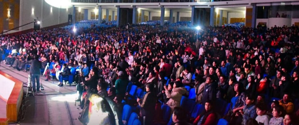 cancelación de presentación de Kalimba en el Festival Aquí Canta Bolivia