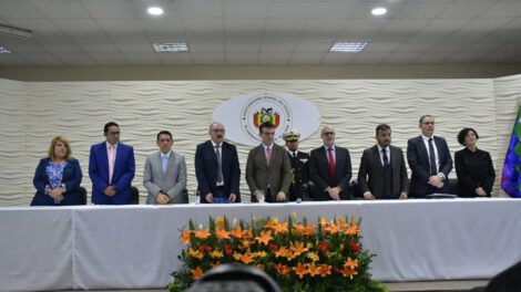 Comisión de la Verdad de Hidrocarburos presentada por el presidente Rodrigo Paz