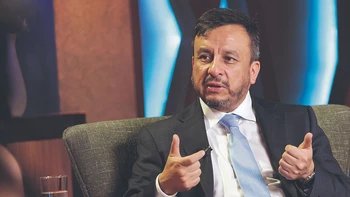 Gobierno de Bolivia no privatizará YPFB