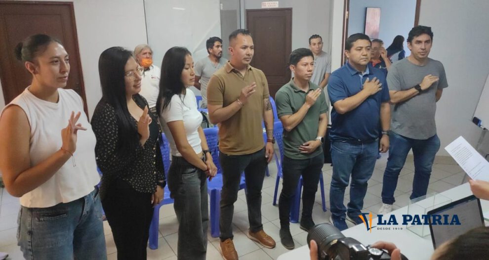 Rufino Flores asume la presidencia de la Federación Atlética de Bolivia