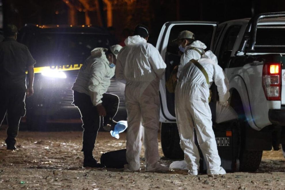 triple asesinato en Abapó