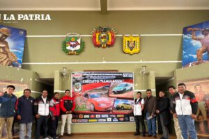 Llallagua automovilismo durante la séptima prueba departamental