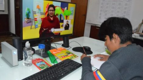 Nuevo modelo educativo en Bolivia