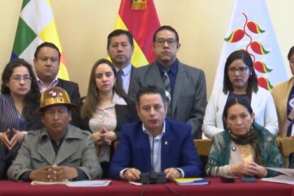 Decreto Supremo 5503 y rechazo de bancadas en reunión con Edmand Lara