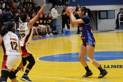 suspensión de partidos de básquetbol en Bolivia