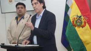 Ministro de Obras Públicas defiende el Decreto Supremo 5503