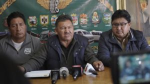 paro indefinido choferes en Bolivia