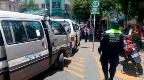 Sanciones a choferes en La Paz