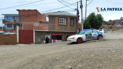 Llallagua vibró con la séptima prueba departamental de automovilismo