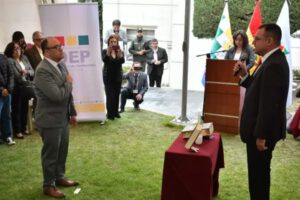 Gustavo Ávila TSE asume presidencia