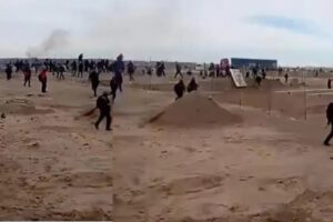 Enfrentamiento en el cruce Huanuni