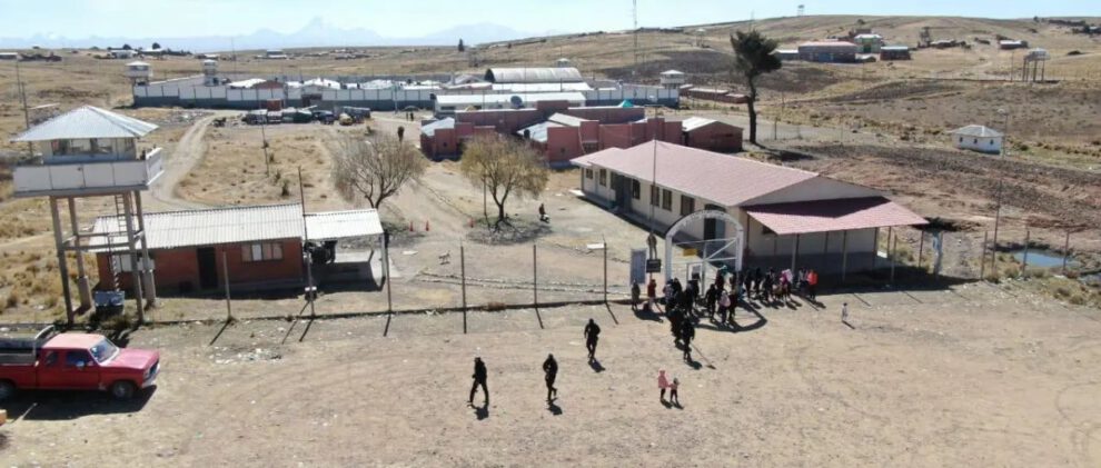 Asesinan a reo chileno en penal de Chonchocoro