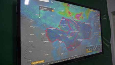 Alerta roja en Santa Cruz por crecidas críticas