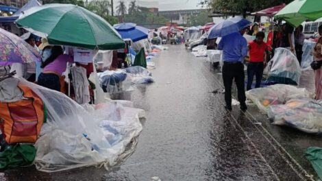 alertas meteorológicas en Nochebuena bajo lluvia