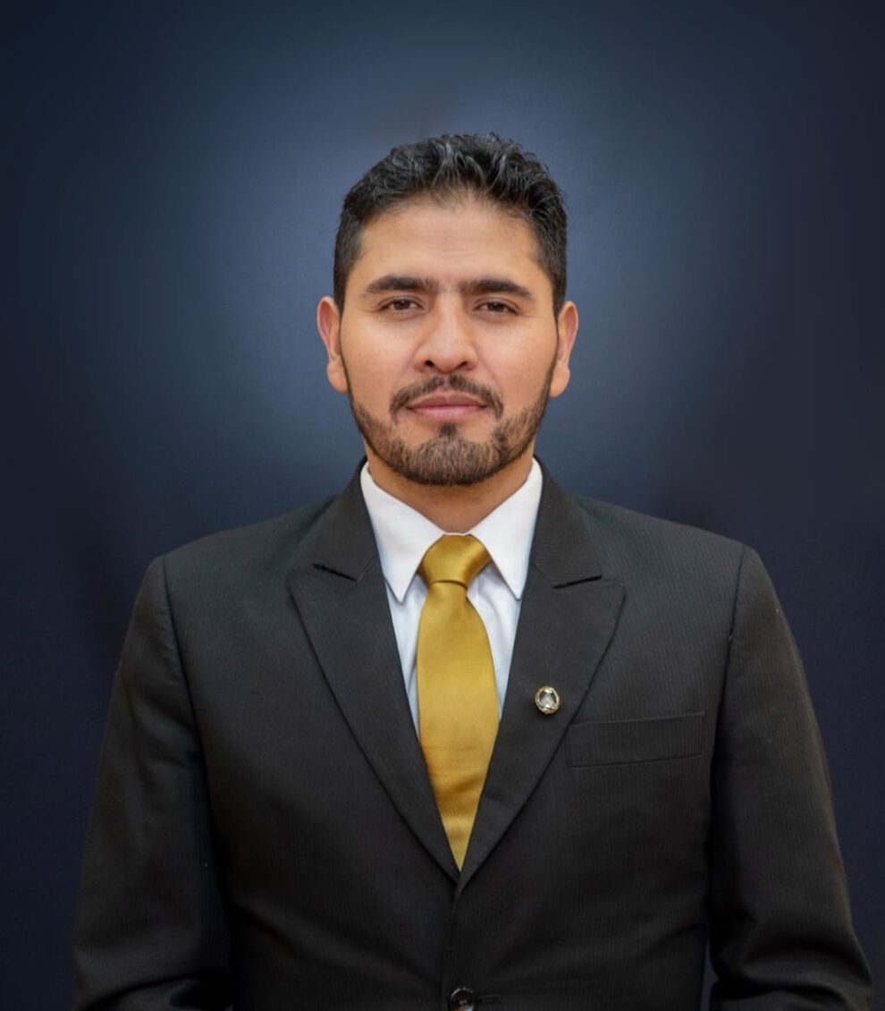 Dennis Favio Vargas Carreño referente en auditoría en Oruro