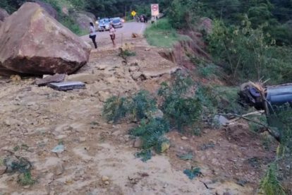 Desprendimiento de roca en la ruta a los Valles cruceños