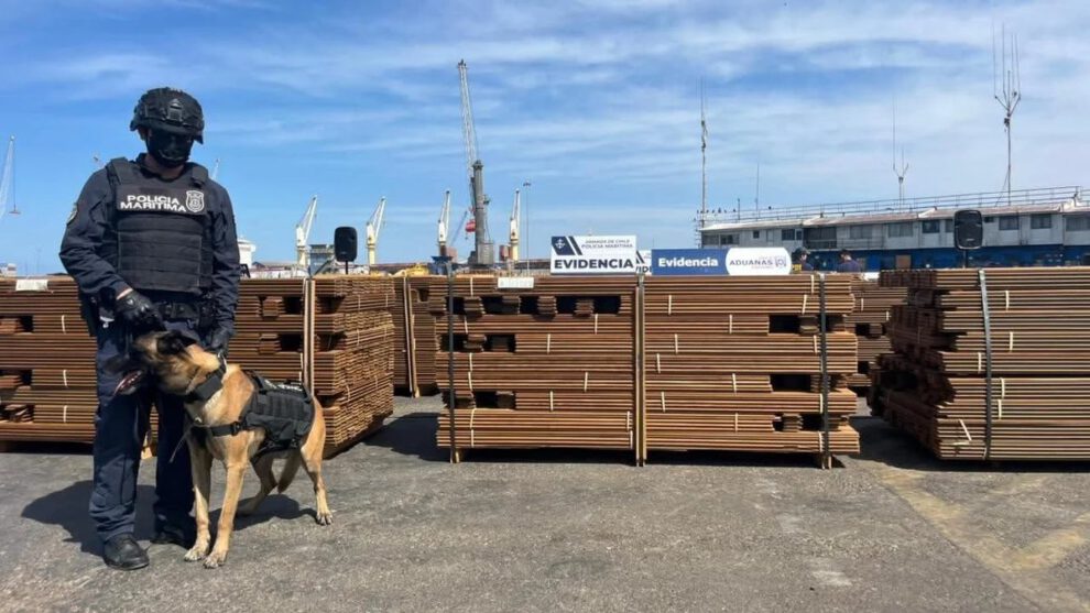 Cocaína camuflada en madera incautada en Chile