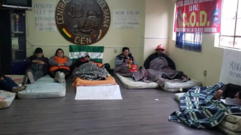 Huelga de hambre contra decreto 5503 en La Paz