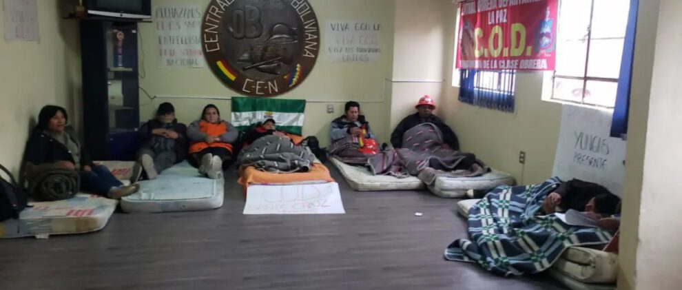 Huelga de hambre contra decreto 5503 en La Paz