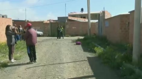 Cuerpo de mujer maniatada encontrado en Viacha