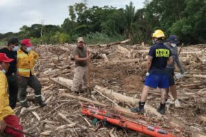 Restos humanos en el río Piraí