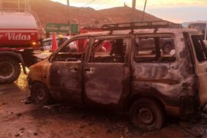 Incendio vehículo Pailaviri