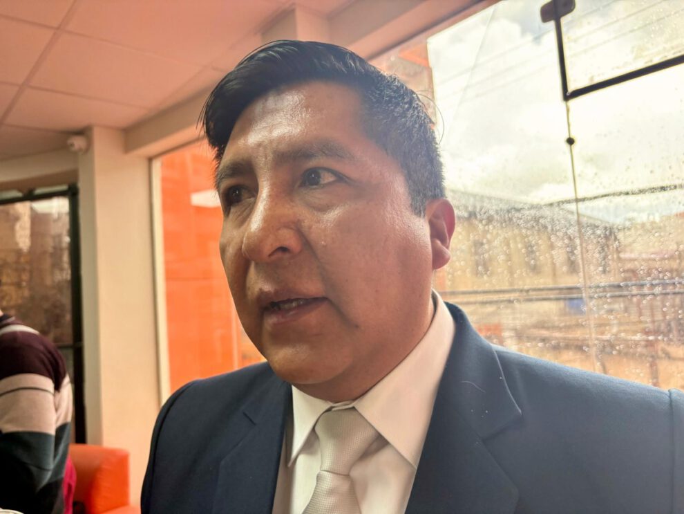 Repostulación Alcalde Wilcarani en suspenso