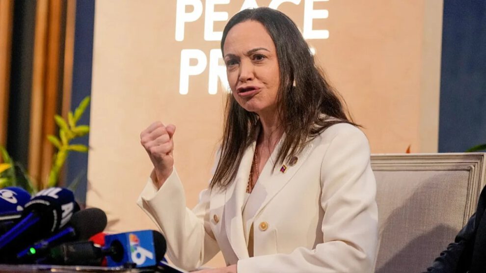 María Corina Machado llama a los venezolanos a mantenerse alertas