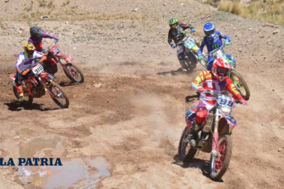 Motociclismo orureño cierra temporada 2025 con la sexta fecha departamental