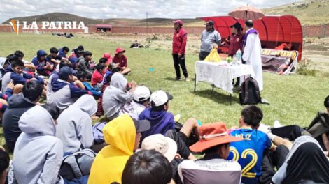 CDT Real Oruro inicia actividades con Misa de Acción de Gracias