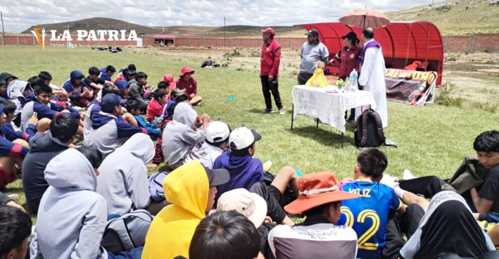 CDT Real Oruro inicia actividades con Misa de Acción de Gracias