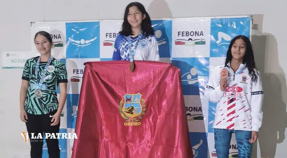 Nadadores orureños destacados en el ranking nacional de natación 2025