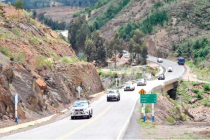 Carreteras libres de bloqueos en Potosí