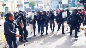Procesos penales contra aprehendidos de la COB durante protestas