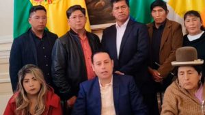 Proyecto de ley de Edmand Lara para frenar decretos inconstitucionales